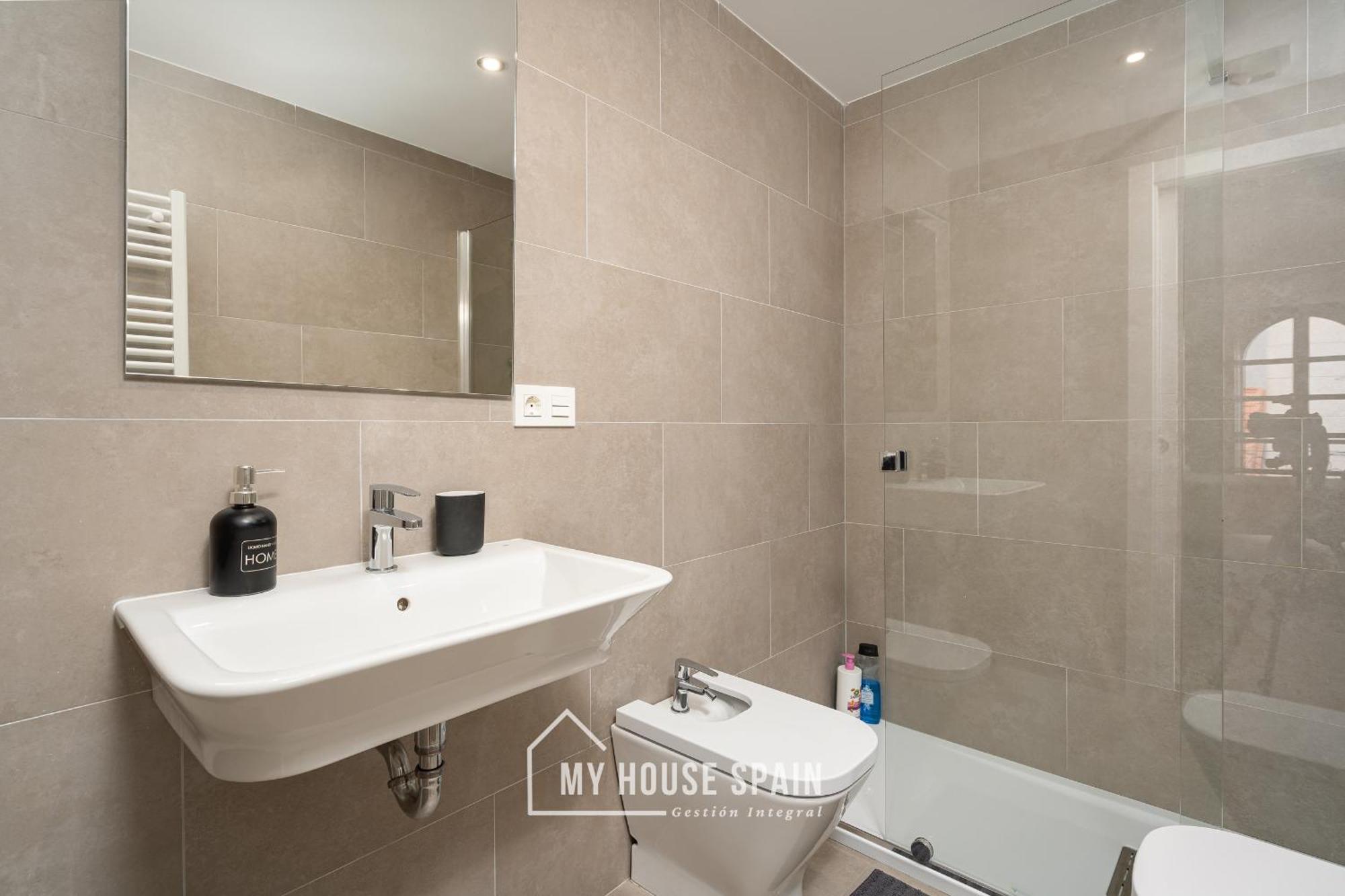 Myhousespain - Nuevo Apartamento En El Centro Хіхон Екстер'єр фото